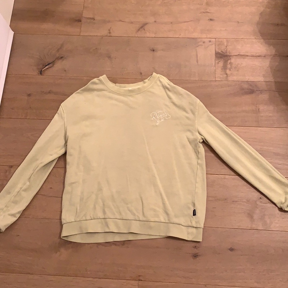 Rvca crew neck!